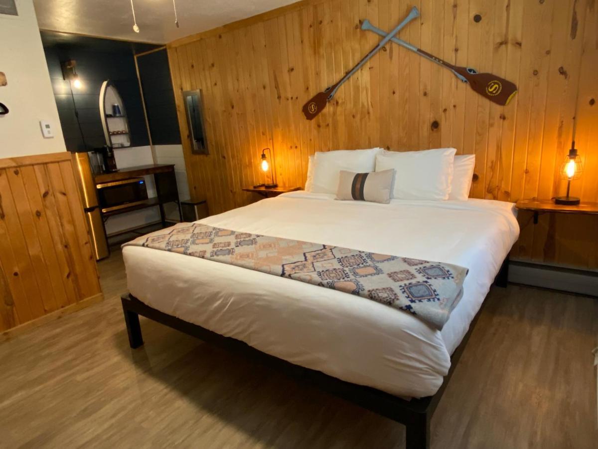 Columbia Point Resort Kettle Falls Esterno foto
