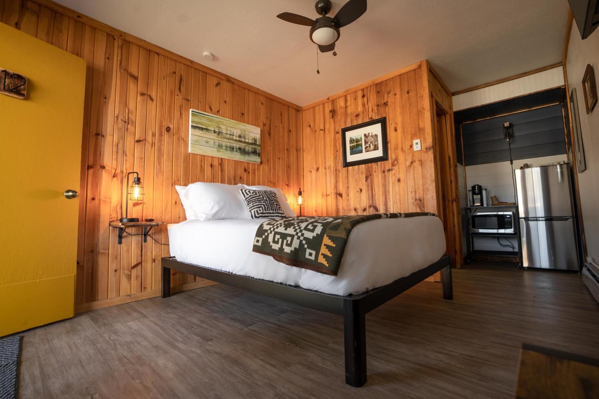 Columbia Point Resort Kettle Falls Esterno foto